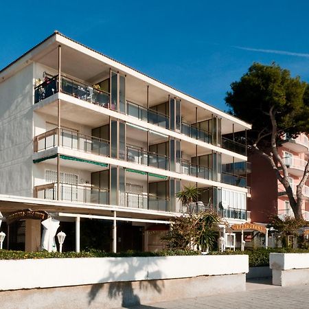 Apartamentos Turisticos Augustus Cambrils Exterior photo